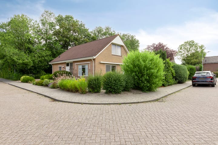 Foto 3 van Wethouder Dekkerstraat 1