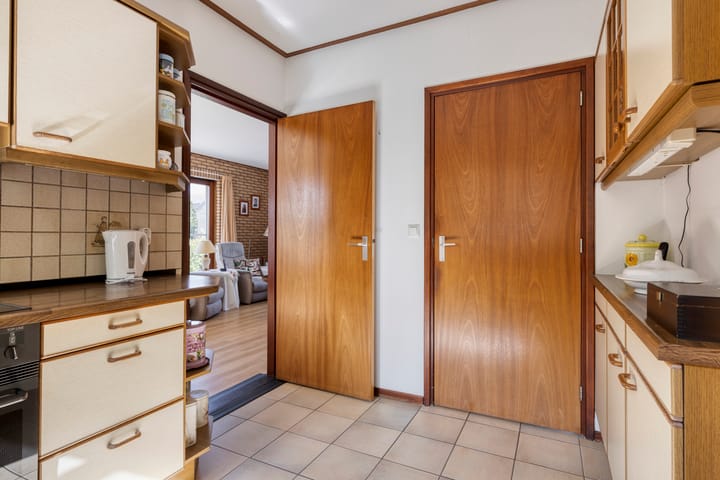 Foto 17 van Wethouder Dekkerstraat 1