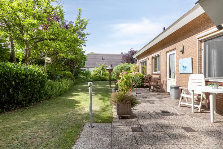 Foto 43 van Wethouder Dekkerstraat 1