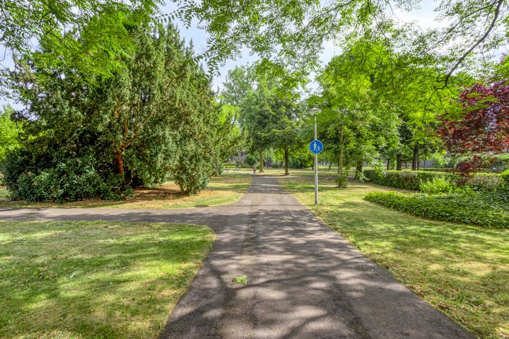 Foto 23 van Marialaan 127