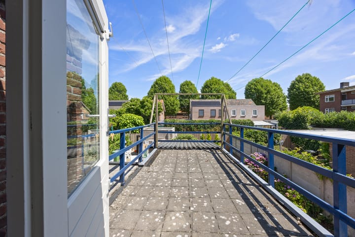 Foto 3 van Mr. Luybenstraat 27