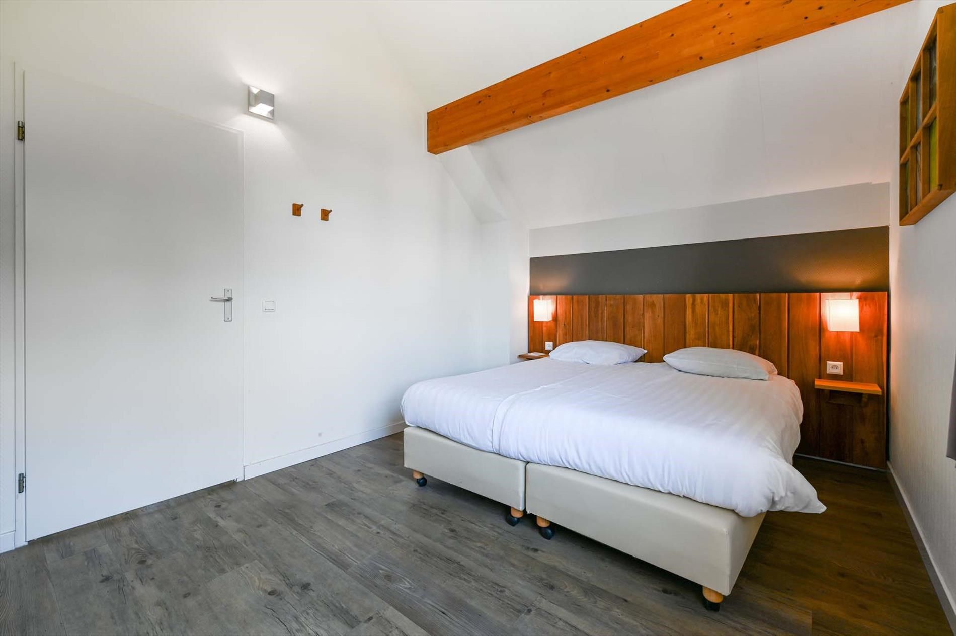 Foto 21 van Ooghduyne 20-262