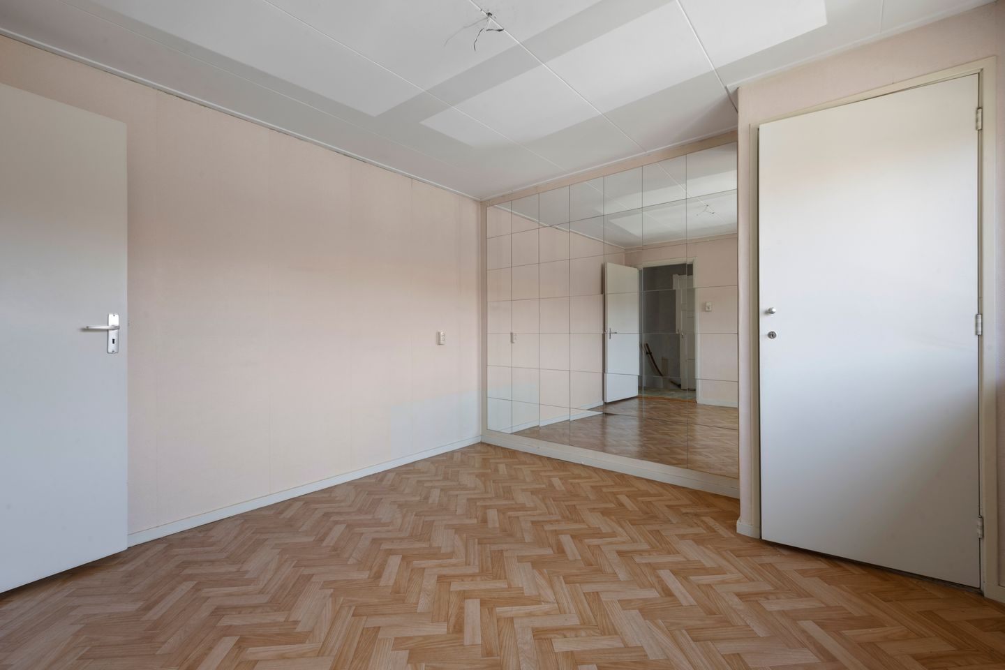 Foto 19 van Mr. Luybenstraat 27