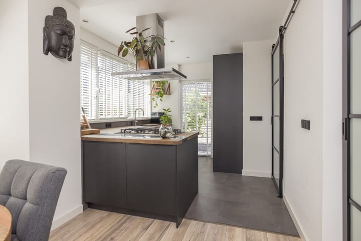 Foto 11 van Aalsmeerderweg 773