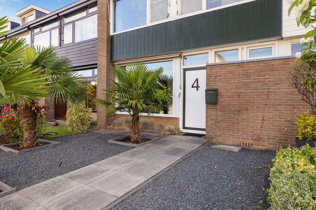 Photo 2 of Admiraal de Ruyterlaan 4