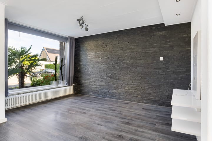 Foto 4 van Admiraal de Ruyterlaan 4