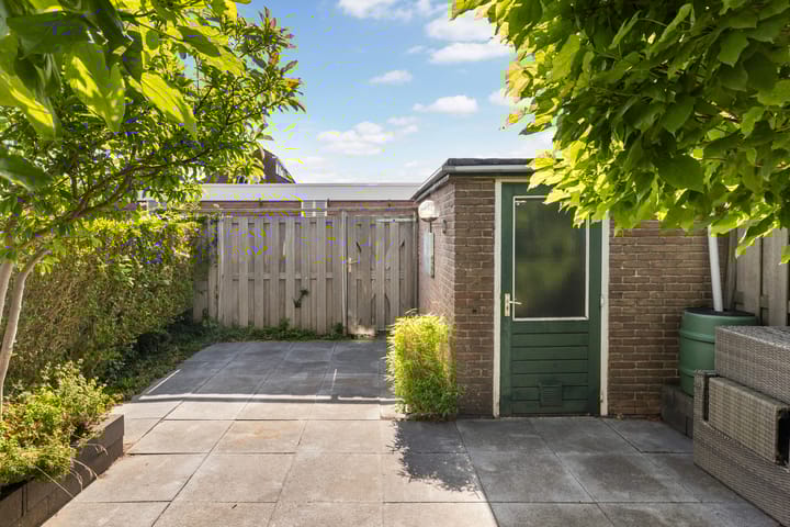 Foto 21 van Admiraal de Ruyterlaan 4