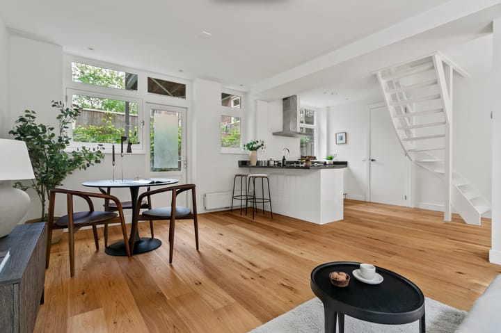 Foto 1 van Tweede Leeghwaterstraat 1