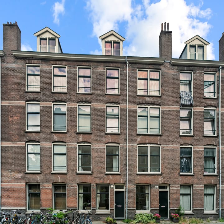 Photo 2 of Tweede Leeghwaterstraat 1