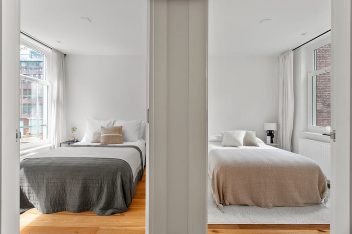 Photo 3 of Tweede Leeghwaterstraat 1