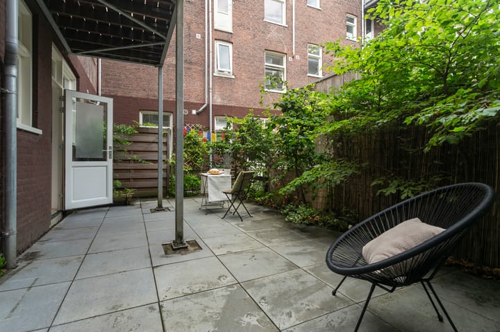 Photo 4 of Tweede Leeghwaterstraat 1