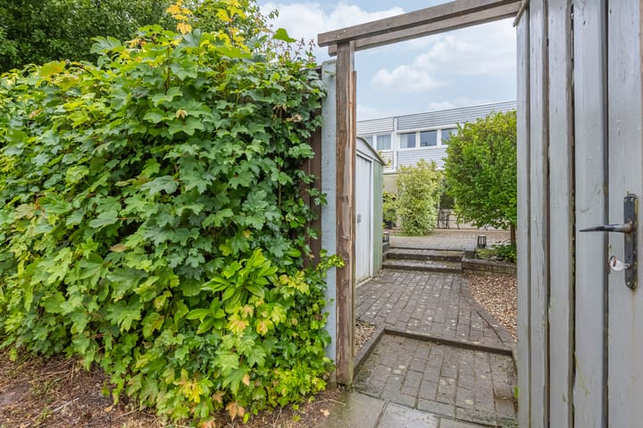 Foto 26 van St.Bernadettestraat 35