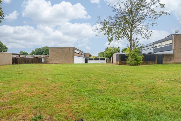 Foto 27 van St.Bernadettestraat 35