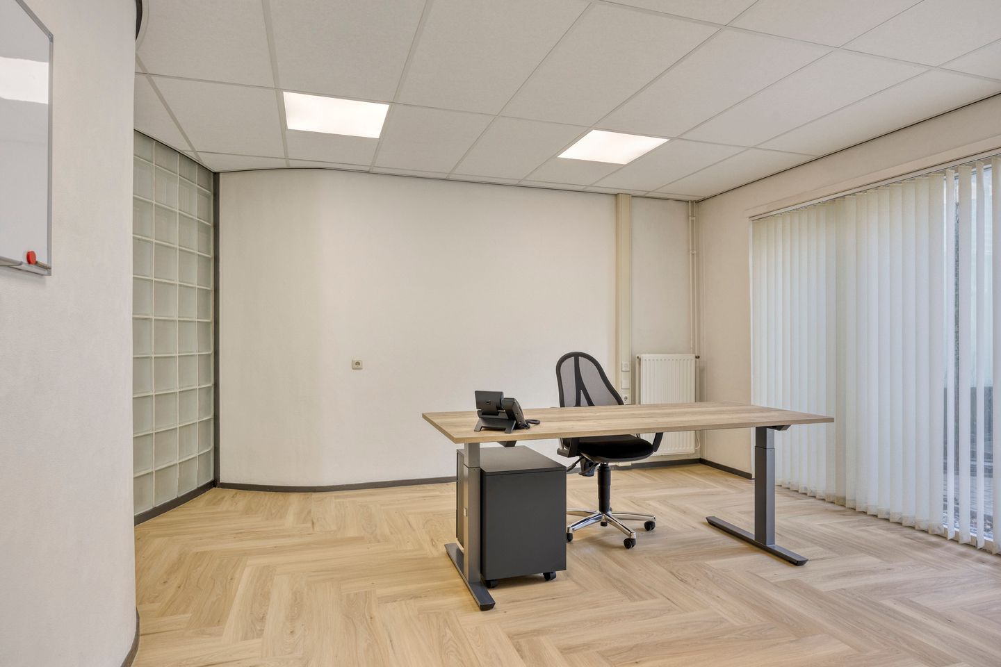 View photo 5 of Ainsworthstraat 26