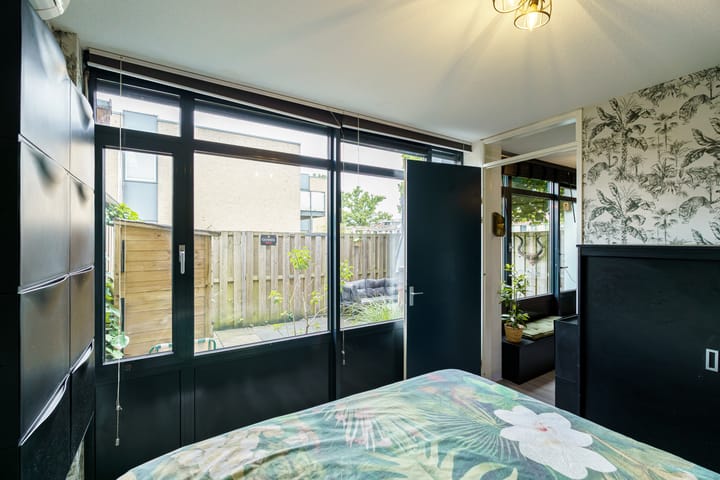 Foto 9 van Speelkamp 24-B