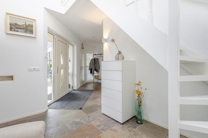 Foto 8 van Roerdompstraat 27