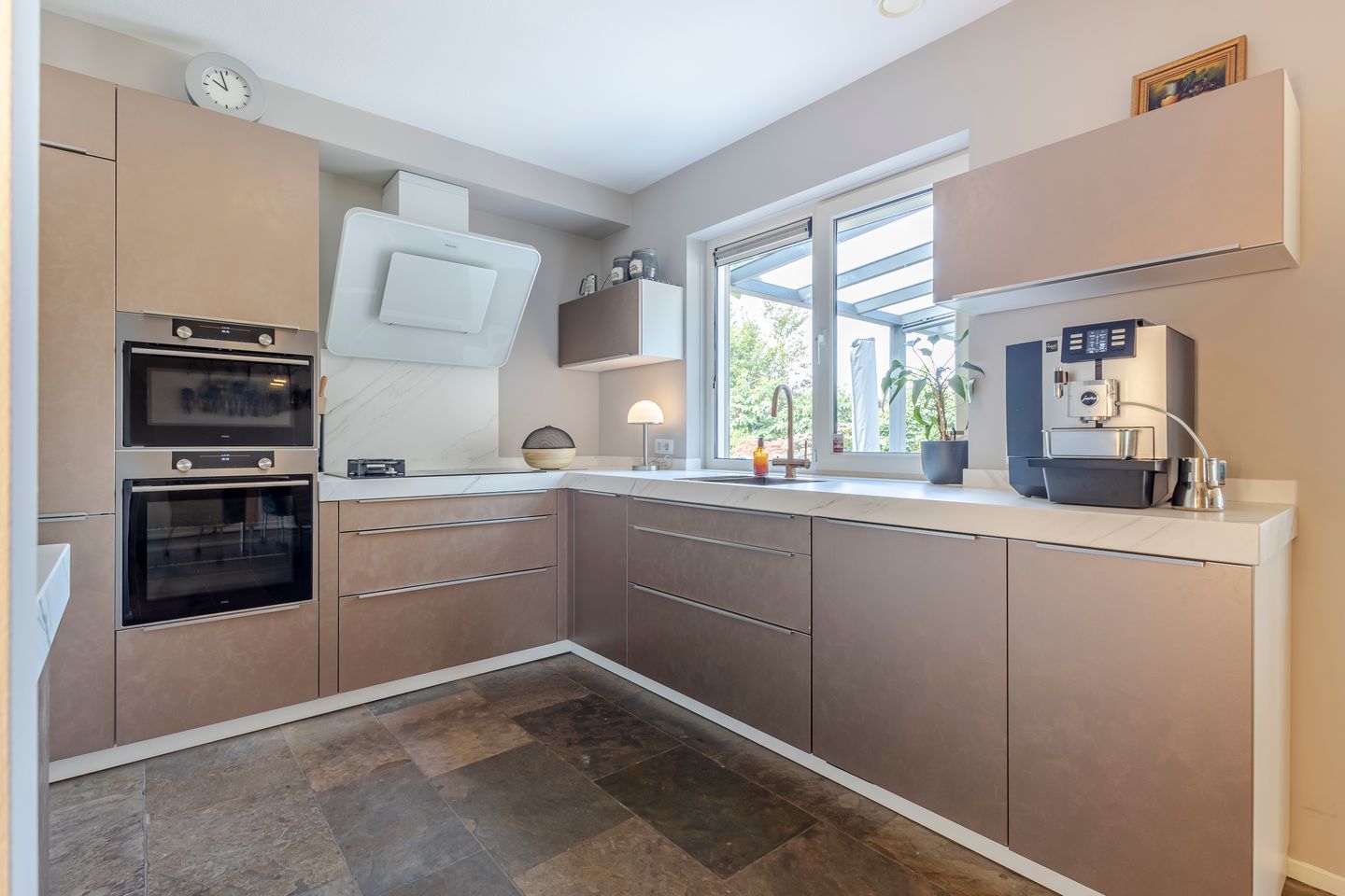 Foto 14 van Roerdompstraat 27