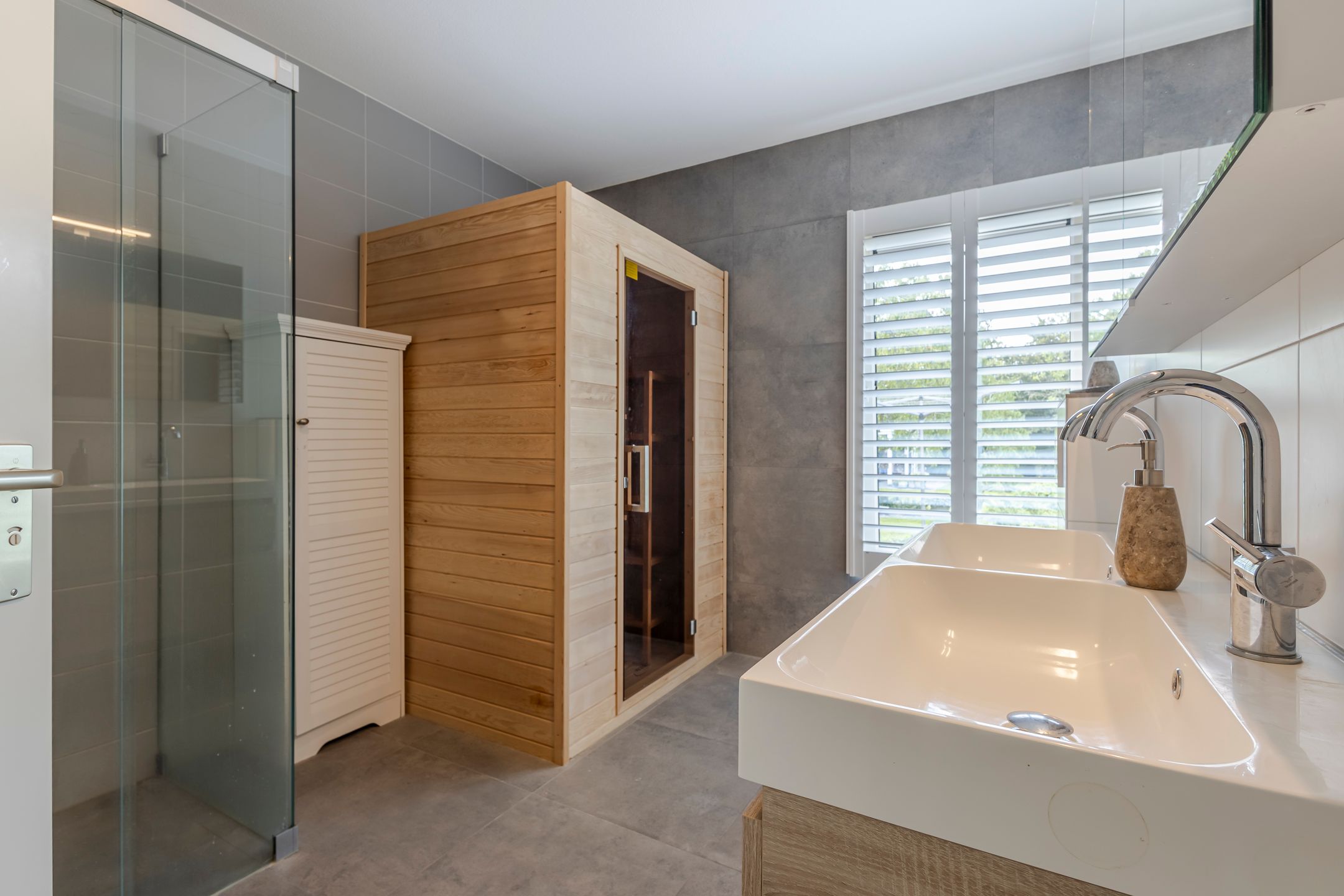 Foto 18 van Roerdompstraat 27