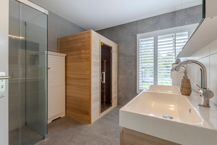 Foto 18 van Roerdompstraat 27