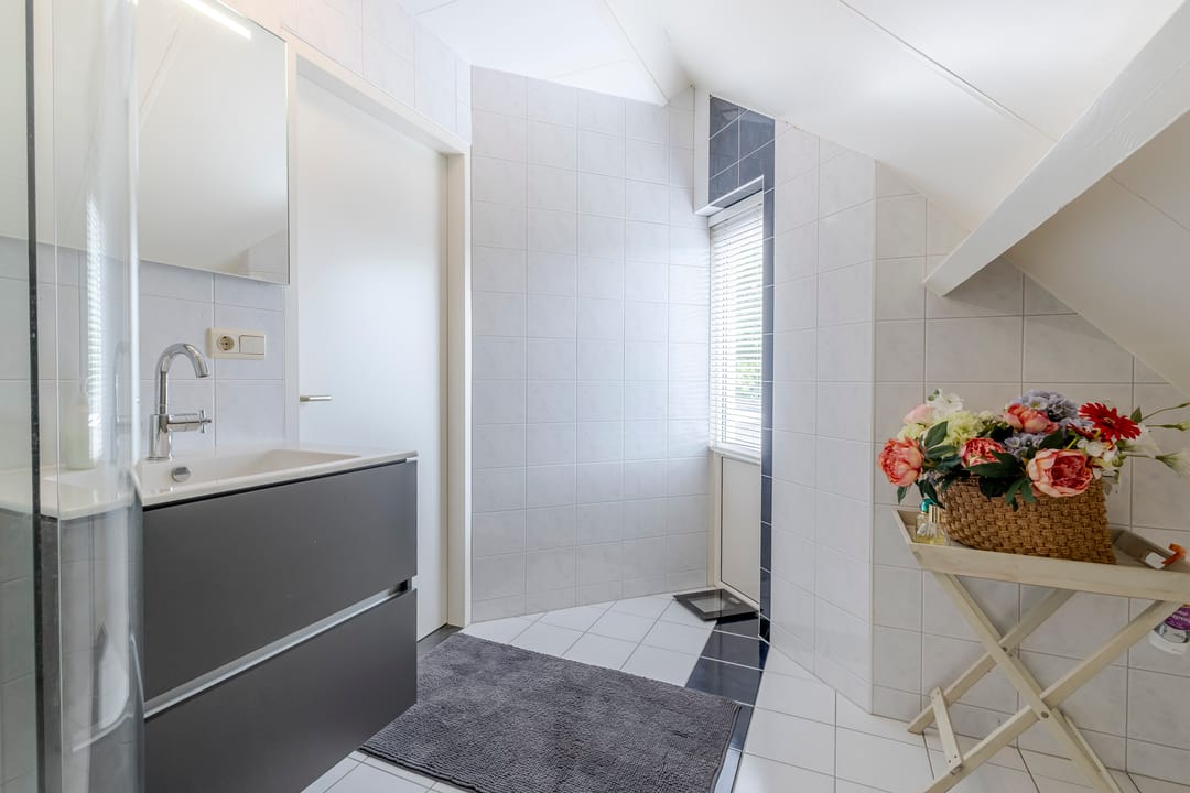 Foto 28 van Roerdompstraat 27