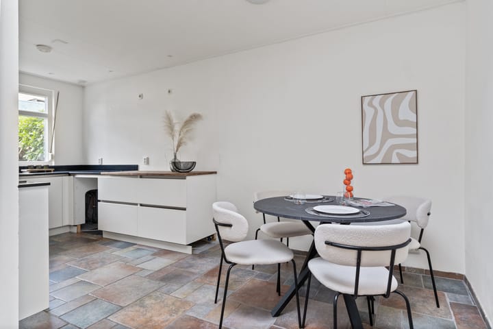 Foto 3 van Middelharnissestraat 12