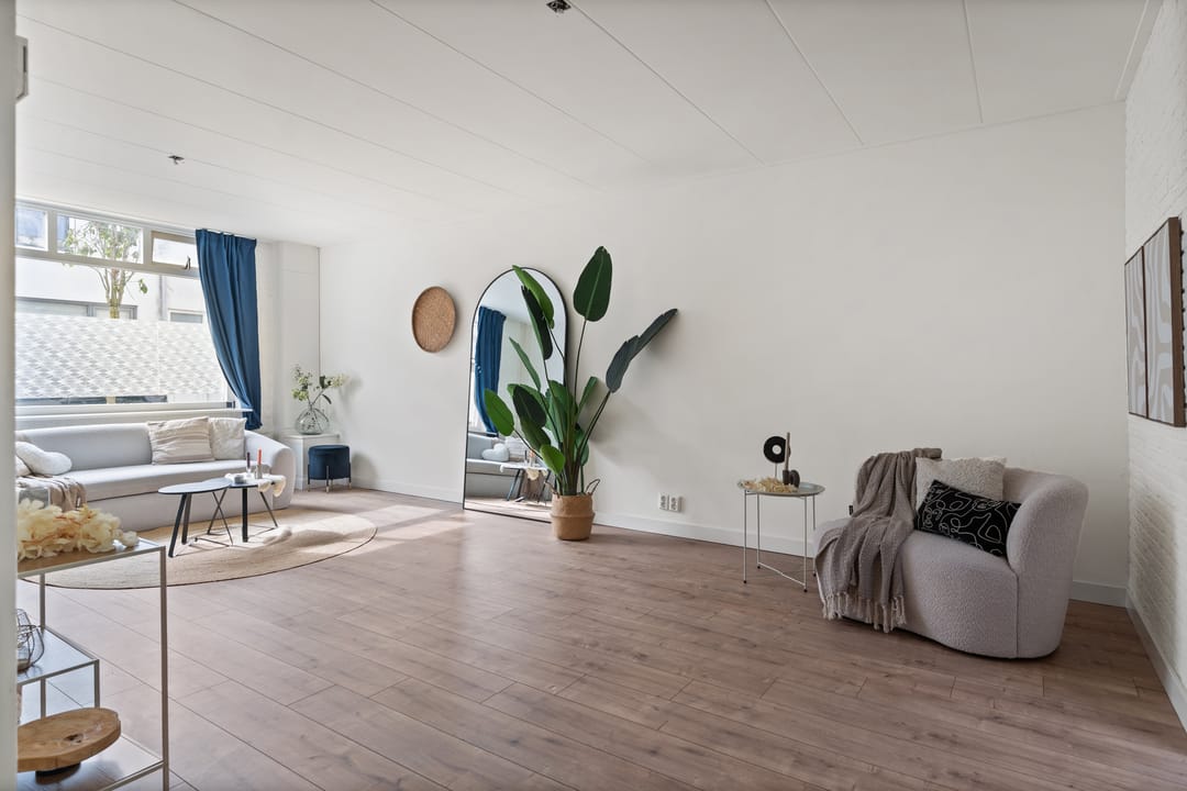 Foto 11 van Middelharnissestraat 12