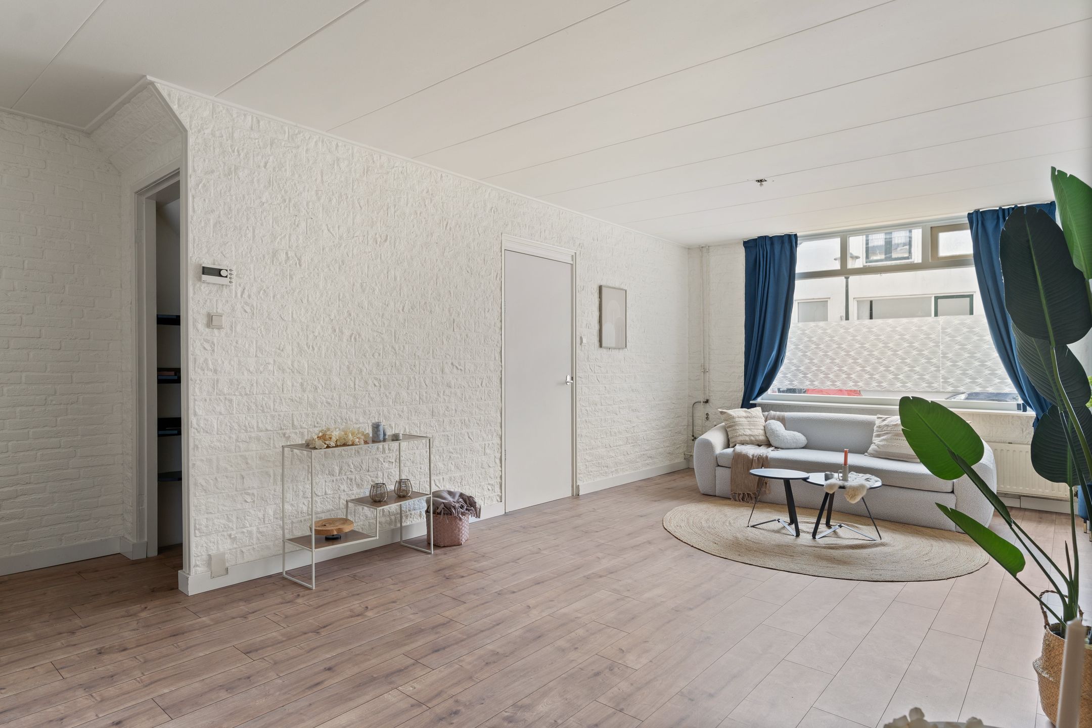 Foto 12 van Middelharnissestraat 12