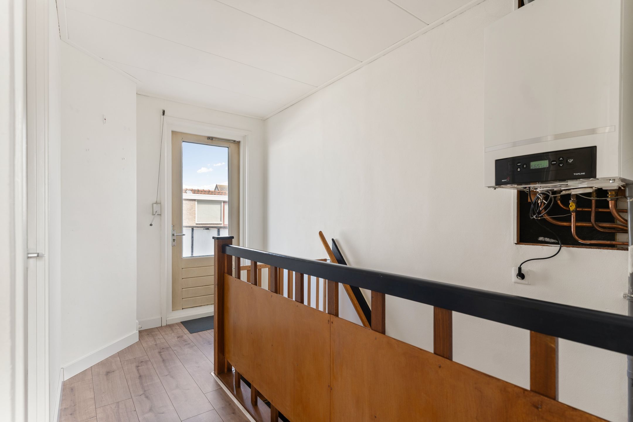 Foto 21 van Middelharnissestraat 12