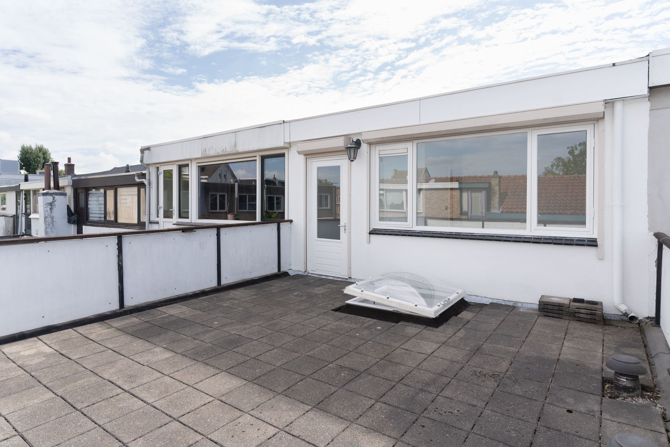 Foto 30 van Middelharnissestraat 12