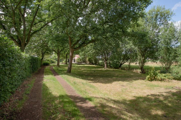 Foto 9 van Wolfgarensweg 2