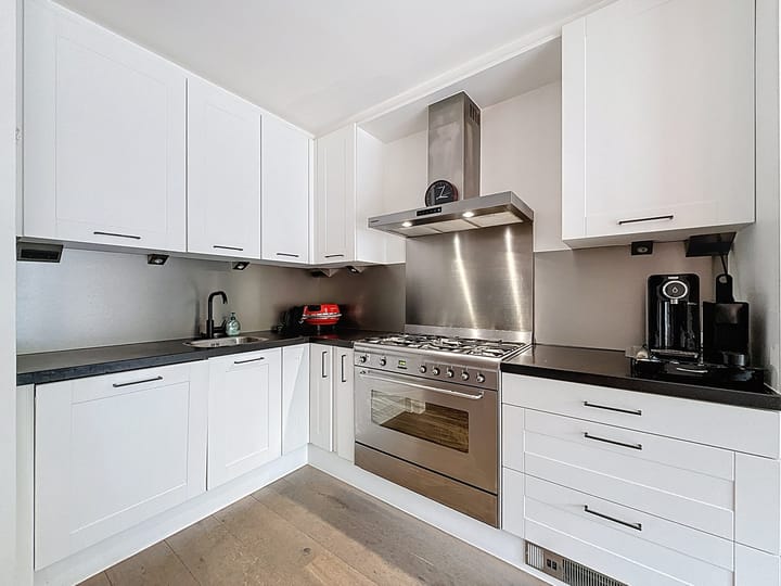 Photo 9 of Hanzestraat 15