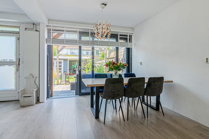 Foto 14 van P.A. Bruinsmastraat 21