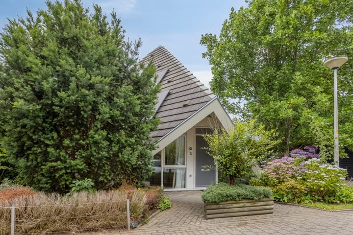 Foto 1 van Blikakker 24