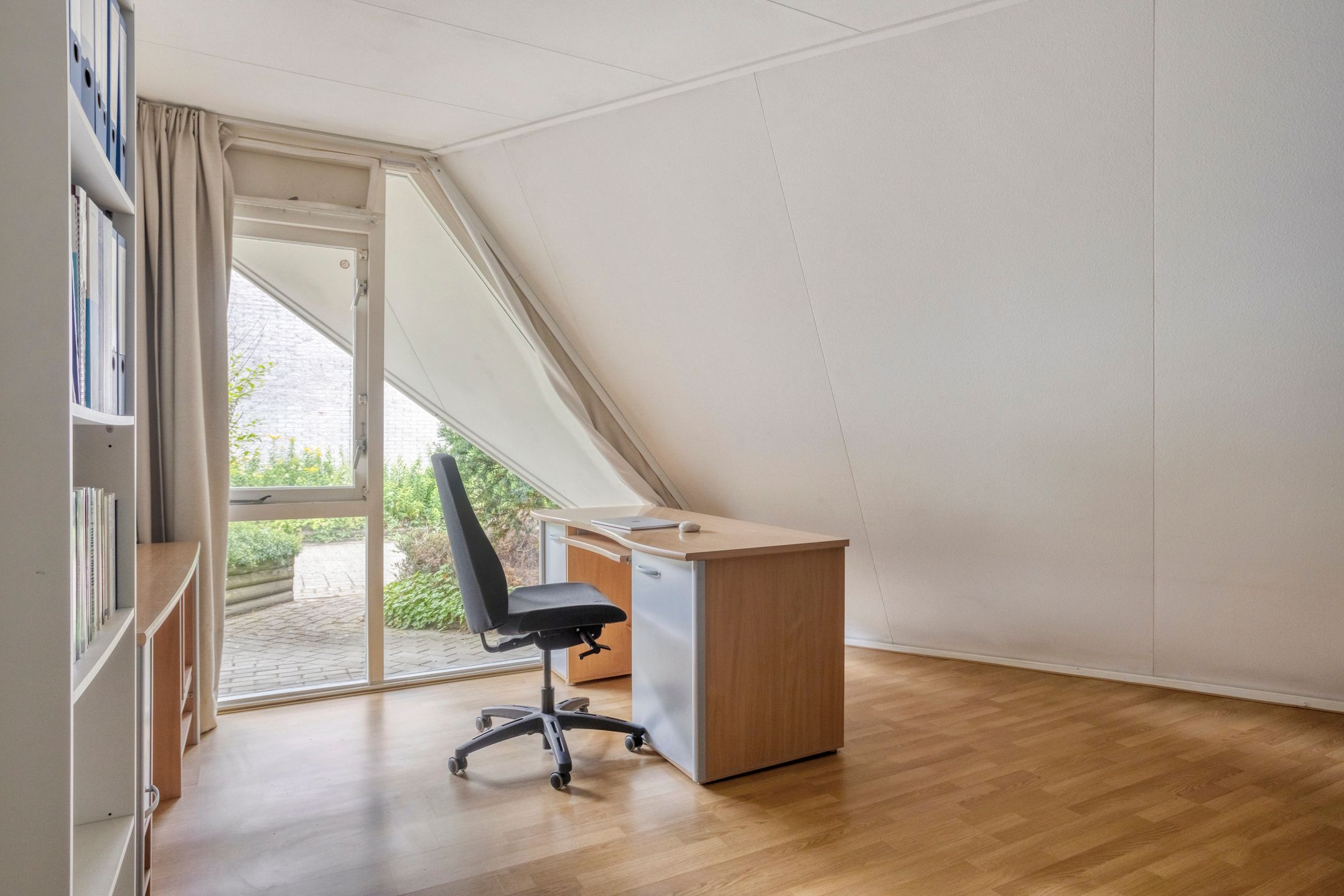 Photo 18 of Blikakker 24