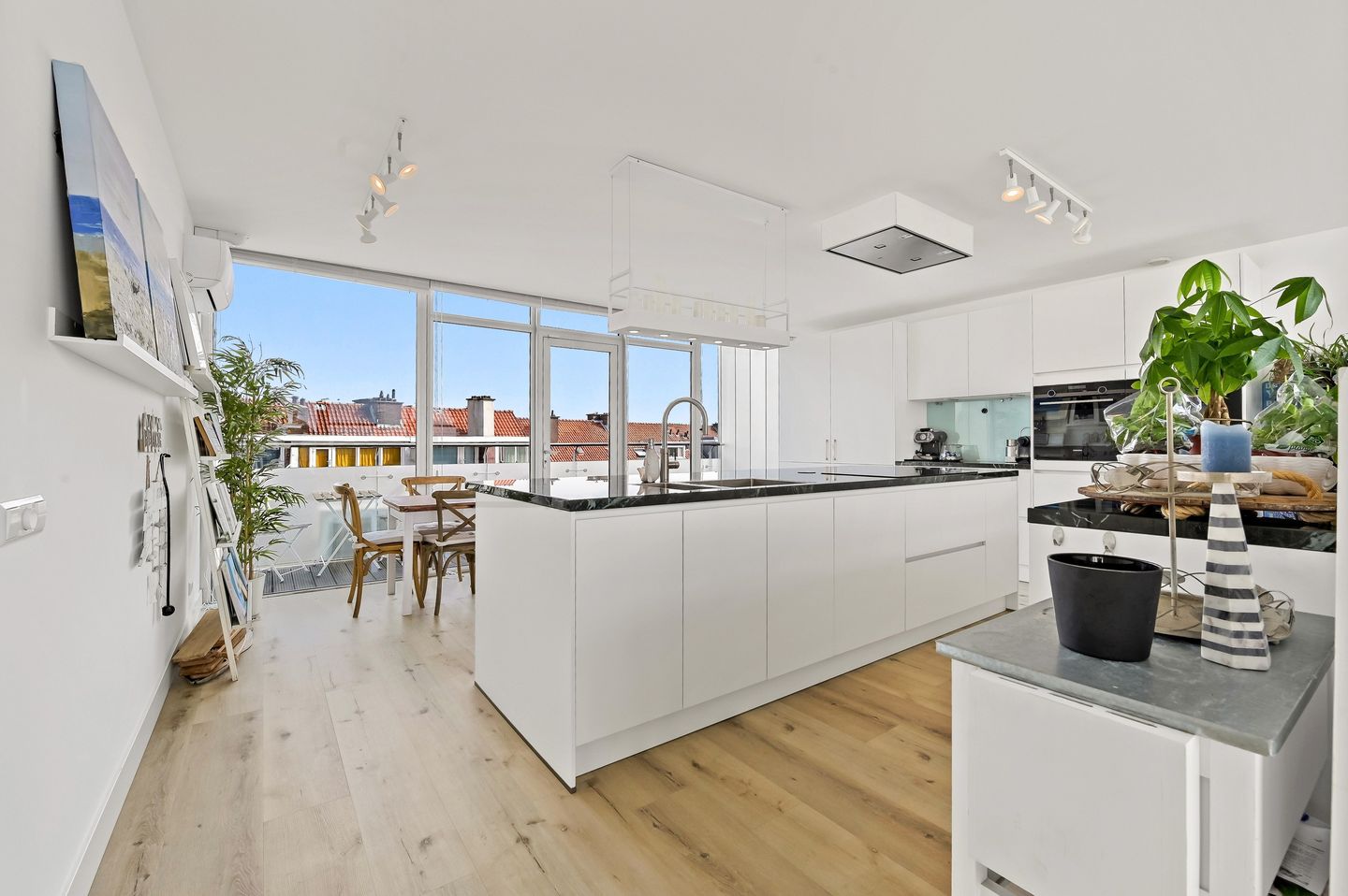 Foto 20 van Dr. Lelykade 58-A