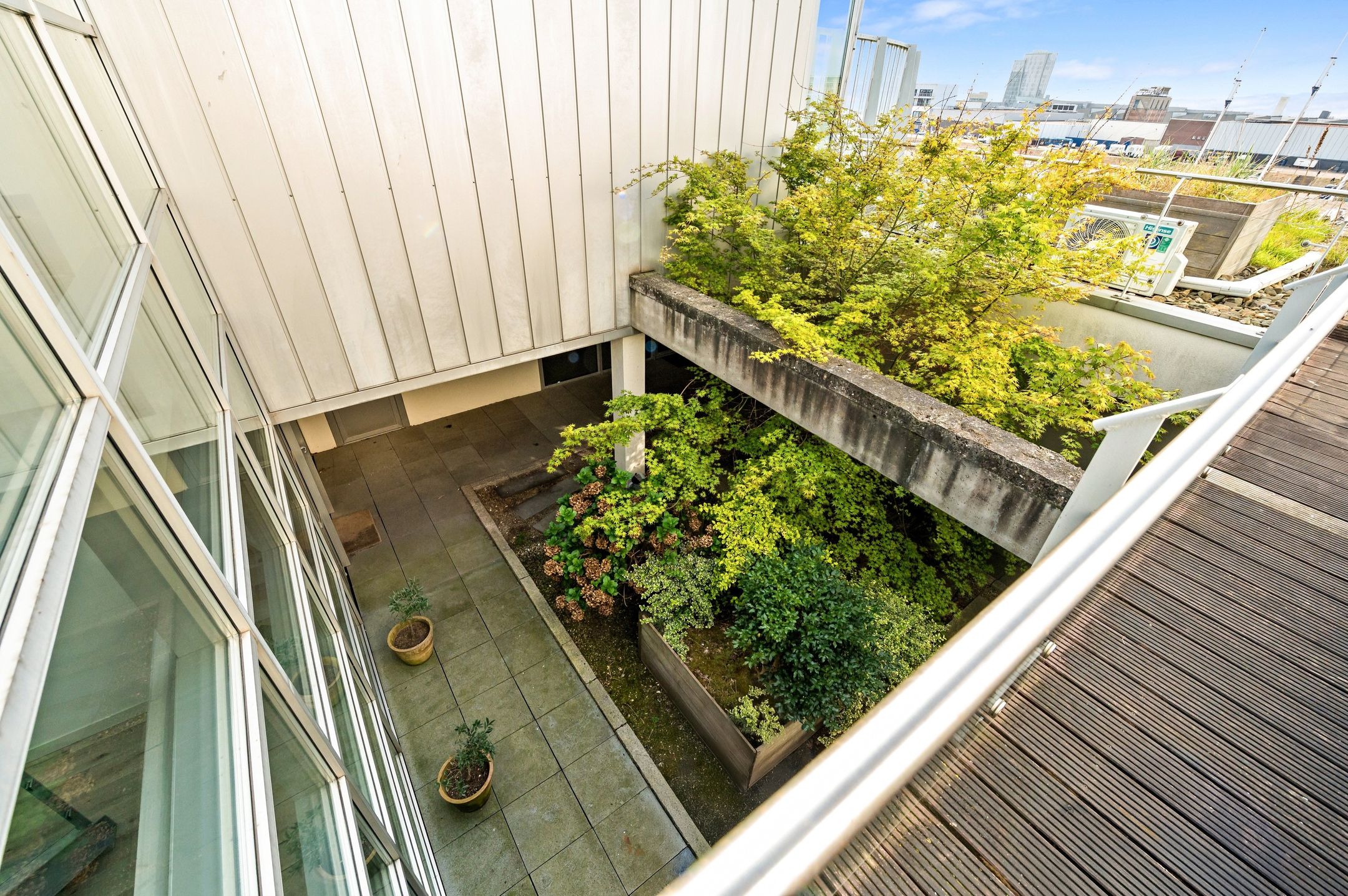 Foto 42 van Dr. Lelykade 58-A