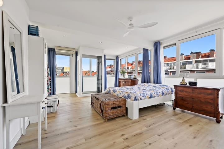 Foto 49 van Dr. Lelykade 58-A