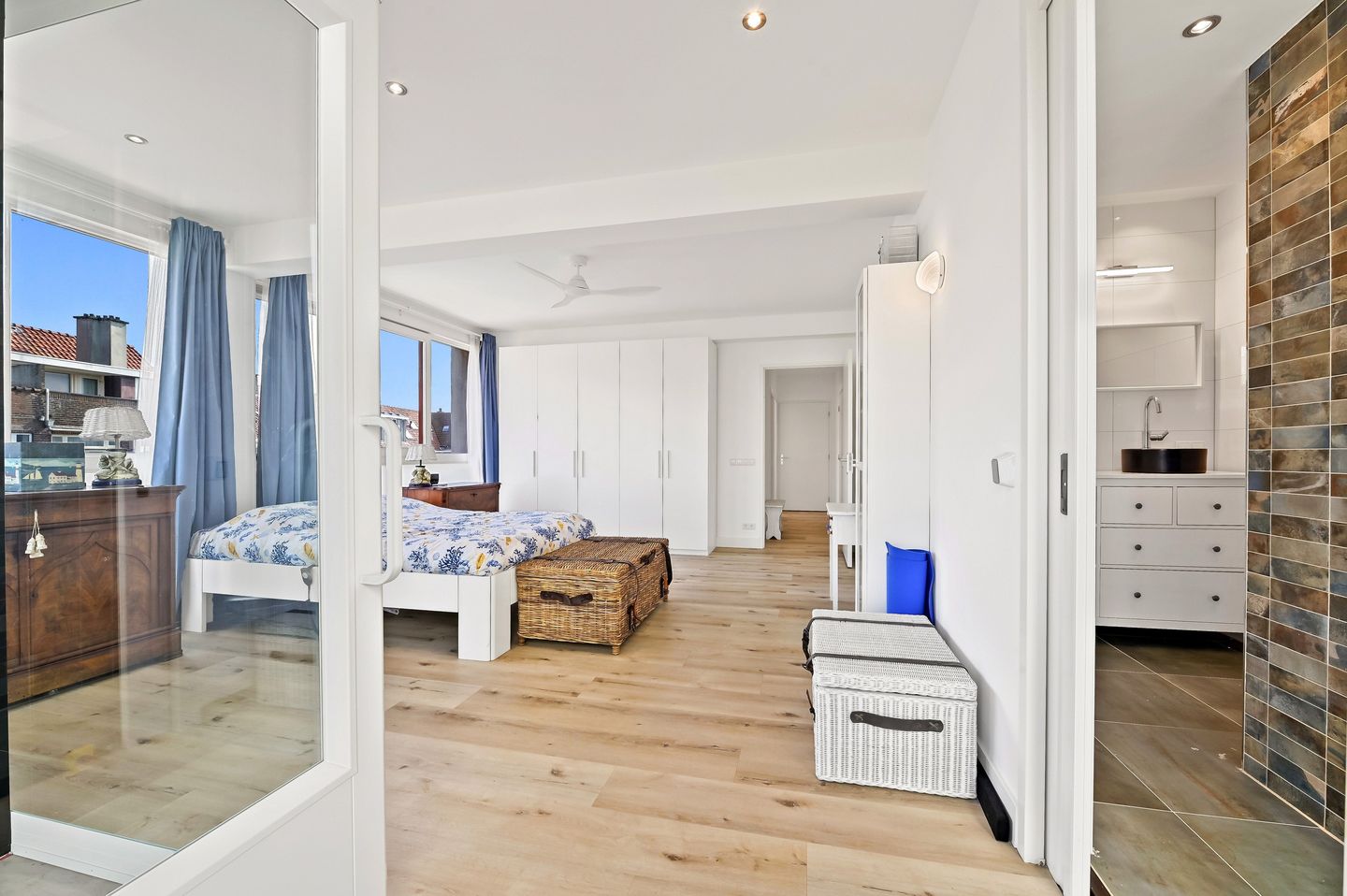 Foto 50 van Dr. Lelykade 58-A