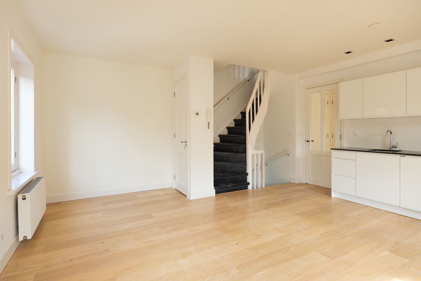 Photo 4 of Linnaeusparkweg 177-1