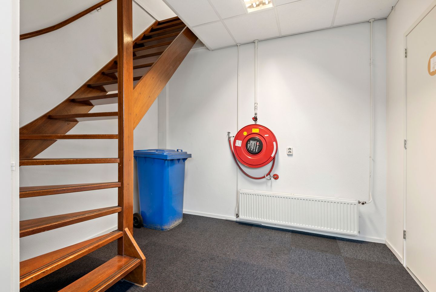Bekijk foto 3 van Max Planckstraat 2