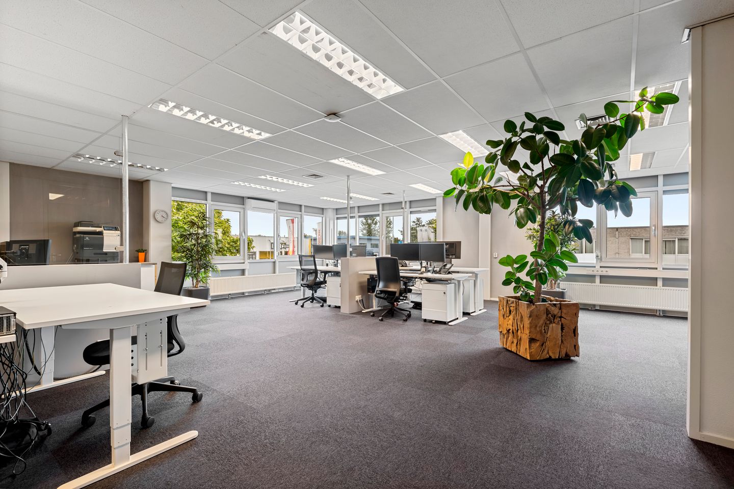 Bekijk foto 4 van Max Planckstraat 2
