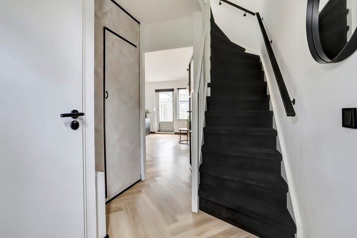 Photo 8 of Jan Greshoffstraat 29