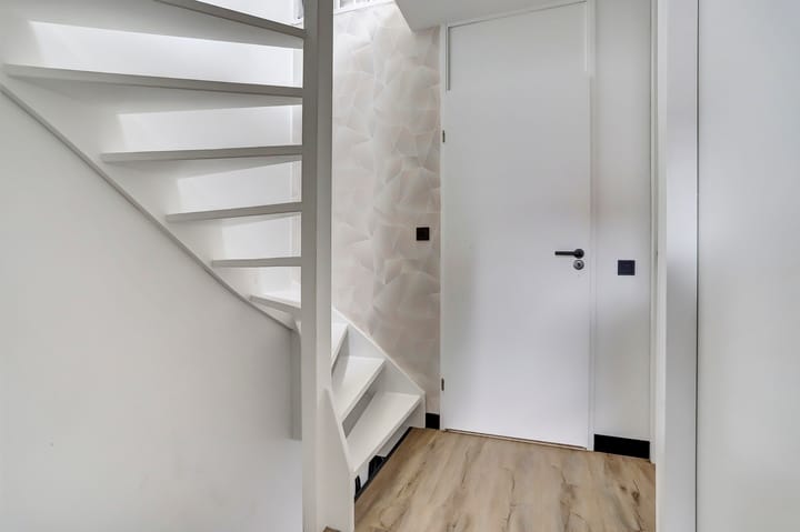 Photo 26 of Jan Greshoffstraat 29