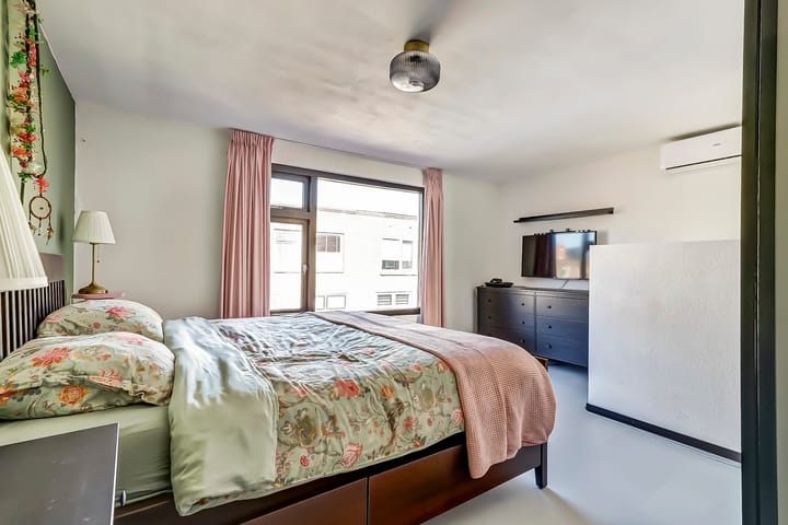 Foto 19 van Roemer Visscherstraat 27