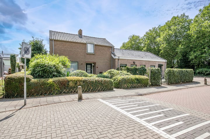 Foto 14 van Koninginneweg 38-A