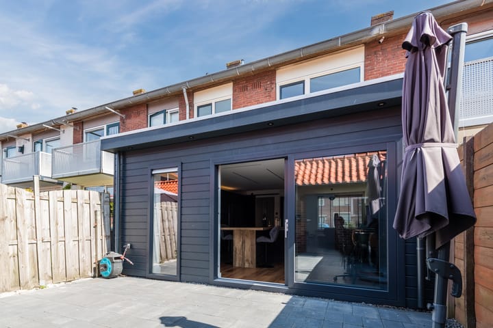 Photo 5 of Waalstraat 13