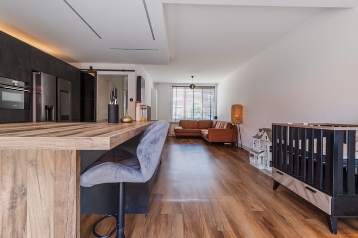 Photo 9 of Waalstraat 13