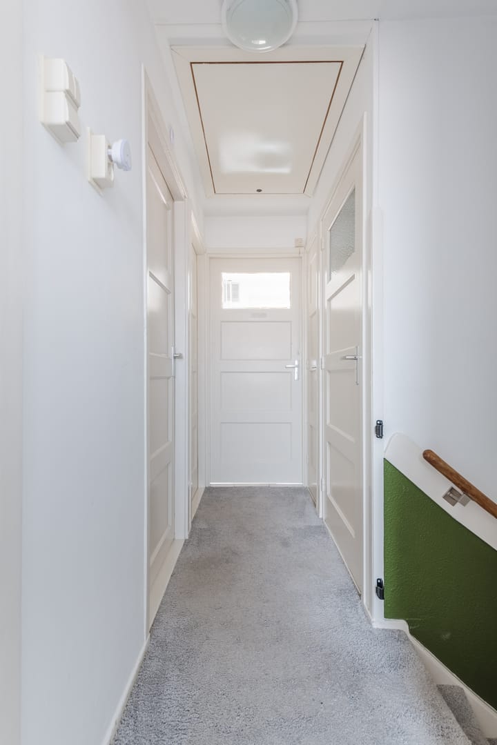 Photo 15 of Waalstraat 13