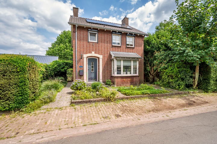 Foto 1 van Pastoorstraat 4