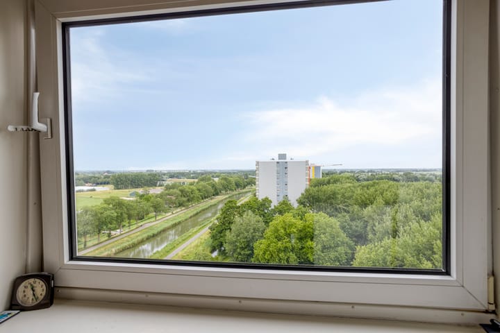 Foto 24 van Burgemeester D. Kooimanweg 443